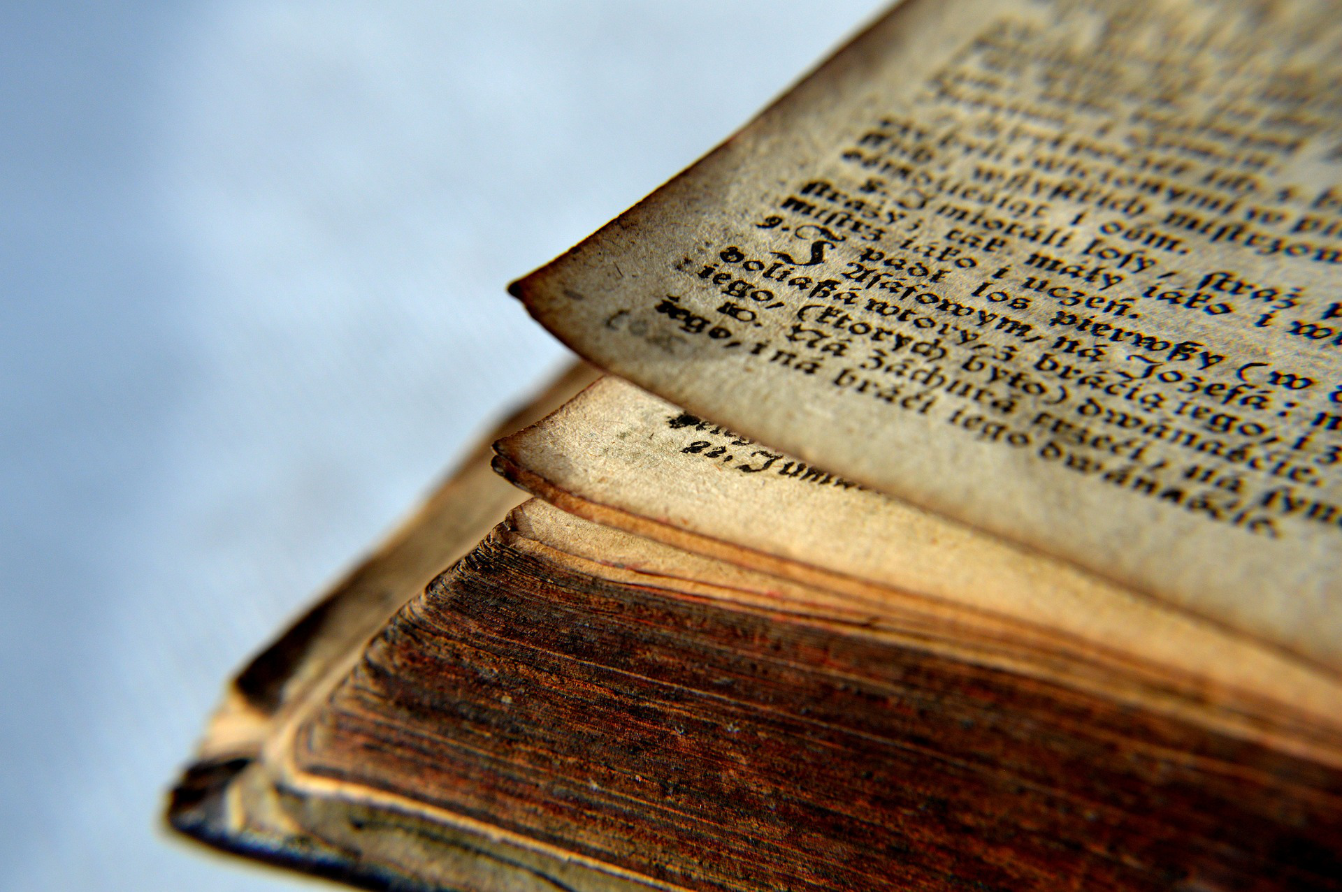książki w średniowieczu